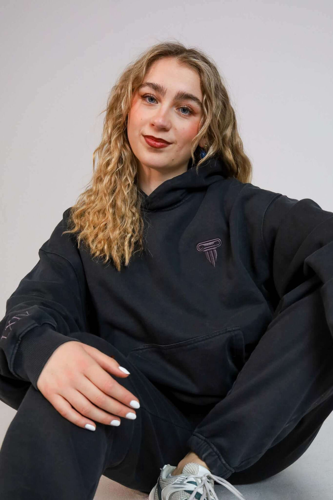 ETERNAL HOODIE